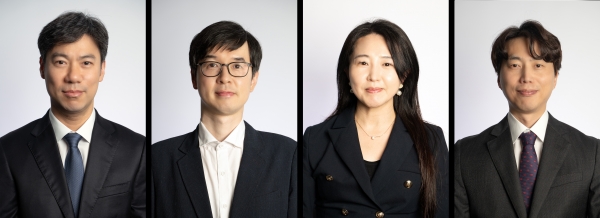 ▲좌측부터 김용준 최고제품개발책임자, 조봉준 AI 총괄 이사, 정미영 글로벌 사업 개발 총괄, 최준석 임상 전략 총괄