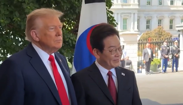 이재명 대통령이 25일(현지 시간) 미국 워싱턴DC 백악관에서 도널드 트럼프 대통령과 정상회담을 가졌다. [사진=도널드 트럼프 미국 대통령 소셜미디어(SNS)]