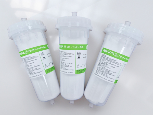 ▲ 분말형 혈액투석제 ‘에이치디비산’ 제품