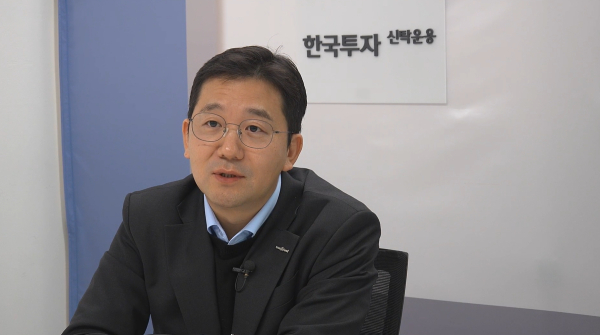 남용수 한국투자신탁운용 ETF운용본부장 인터뷰 “조방원·반도체·금까지…올해 국내 ETF 시장 전반적 호조”“AI 인프라 중심 양극화 심화…자금 쏠림 더 강해질 것”“가상자산·연금 ETF, 내년 시장 판 바꿀 변수”